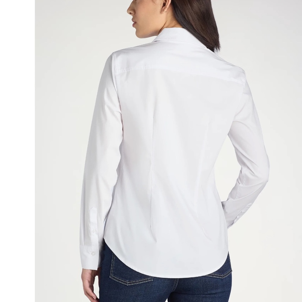 Time and Tru Women’s Button Front Shirt - Picture 6 of 10